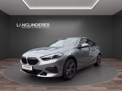 Grau Gebraucht 2024 BMW 220 Sport Line Coupé | 31.900 € (Guter Preis)