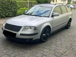 Silber Gebraucht 2005 VW Passat Kombi | 1.450 € (Guter Preis)