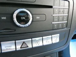 Schwarz Gebraucht 2017 Mercedes B180 Avantgarde Van / Kleinbus | 14.850 € (Guter Preis)