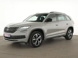 Steel grau Gebraucht 2021 Skoda Kodiaq SportLine SUV | 32.799 € (Fairer Preis)