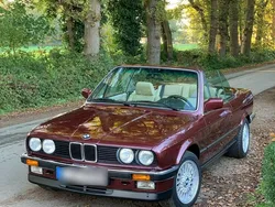 Rot Gebraucht 1987 BMW 325 Cabriolet Cabrio | 28.880 €