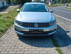 Reflexsilber Gebraucht 2017 VW Passat Comfortline Kombi | 12.000 € (Fairer Preis)