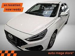 Weiß Gebraucht 2024 Hyundai i30 Style Limousine | 16.945 € (Superpreis)