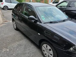 Schwarz Gebraucht 2002 Seat Ibiza Kleinwagen | 1.650 €
