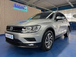 Silber Gebraucht 2017 VW Tiguan Sound SUV | 21.700 € (Fairer Preis)