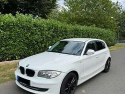 Weiß Gebraucht 2011 BMW 116 Kleinwagen | 8.500 € (Fairer Preis)