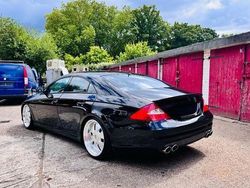 Schwarz Gebraucht 2005 Mercedes CLS500 AMG Coupé | 8.499 € (Fairer Preis)