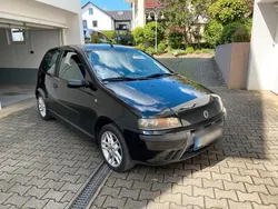 Schwarz Gebraucht 2002 Fiat Punto Kleinwagen | 1.380 € (Etwas zu teuer)