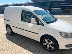 Weiß Gebraucht 2011 VW Caddy Van / Kleinbus | 6.200 € (Guter Preis)