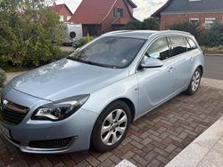 Silber Gebraucht 2016 Opel Insignia Kombi | 11.500 €