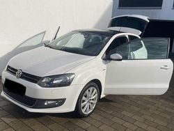 Weiß Gebraucht 2014 VW Polo Life Kleinwagen | 6.800 € (Guter Preis)