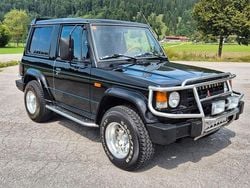 Schwarz Gebraucht 1989 Mitsubishi Pajero SUV | 13.700 €