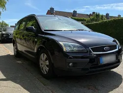 Schwarz Gebraucht 2005 Ford Focus Sport Kombi | 3.299 € (Fairer Preis)