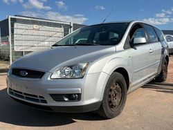 Silber Gebraucht 2007 Ford Focus Style Kombi | 1.899 € (Fairer Preis)