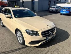 Andere farben Gebraucht 2019 Mercedes E200 Kombi | 6.000 € (Guter Preis)