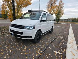 Weiß Gebraucht 2011 VW Caravelle Van / Kleinbus | 18.900 €