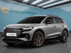 Grau Gebraucht 2022 Audi Q4 e-tron SUV | 28.599 € (Etwas zu teuer)