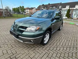 Cosmic grnn Gebraucht 2004 Mitsubishi Outlander Intense SUV | 2.999 € (Guter Preis)