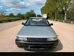 Grau Gebraucht 1988 Toyota Corolla Limousine | 7.499 €