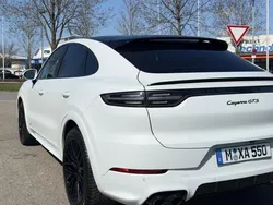 Weiß Gebraucht 2021 Porsche Cayenne SUV | 85.000 € (Fairer Preis)
