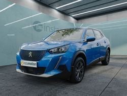 Blau Gebraucht 2021 Peugeot e-2008 SUV | 20.040 € (Fairer Preis)