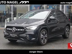 Kosmosschwarz Gebraucht 2023 Mercedes GLA220 Progressive SUV | 39.690 € (Superpreis)