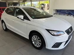 "candy" weiss Gebraucht 2021 Seat Ibiza Reference Limousine | 10.790 € (Superpreis)