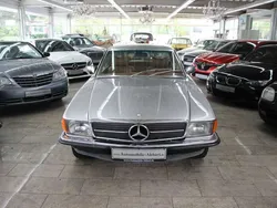 Silber Gebraucht 1979 Mercedes SLC300 Coupé | 29.900 €