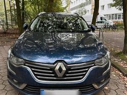 Blau Gebraucht 2017 Renault Talisman Kombi | 12.500 € (Teuer)