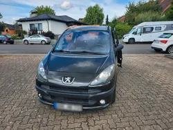 Peugeot 1007