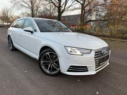 Weiß Gebraucht 2018 Audi A4 Sport Kombi | 11.800 € (Guter Preis)