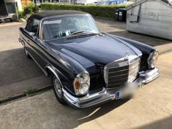 Blau Gebraucht 1968 Mercedes W111 SE Cabrio | 125.000 €