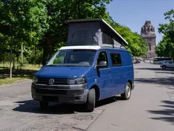 Blau Gebraucht 2013 VW T5 Van | 35.900 €
