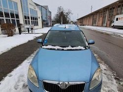 Blau Gebraucht 2007 Skoda Roomster Van / Kleinbus | 1.099 €