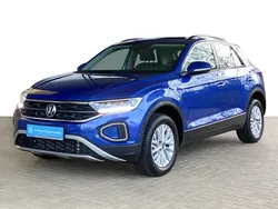 Ravennablau metallic Gebraucht 2024 VW T-Roc Life SUV | 27.950 € (Superpreis)