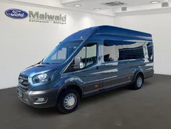 Chromablau metallic Gebraucht 2024 Ford Transit Trend Van / Kleinbus | 47.900 €