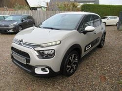 Grau Gebraucht 2021 Citroën C3 PureTech Limousine | 13.950 € (Guter Preis)