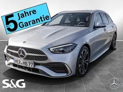 Metalliclack hightechsilber Gebraucht 2025 Mercedes C200 AMG Kombi | 49.789 €