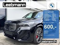 Schwarz Neu 2025 BMW iX1 M Sport SUV | 52.275 € (Guter Preis)