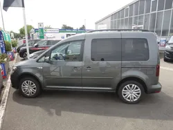 Indiumgrau metallic Gebraucht 2017 VW Caddy Comfortline Van / Kleinbus | 23.900 € (Fairer Preis)