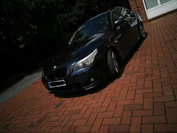 Blau Gebraucht 2003 BMW 520 M Sport Limousine | 5.200 € (Guter Preis)