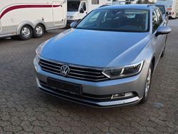 Silber Gebraucht 2019 VW Passat Kombi | 9.950 € (Guter Preis)