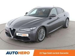 Gray Gebraucht 2016 Alfa Romeo Giulia Super Limousine | 21.030 € (Fairer Preis)