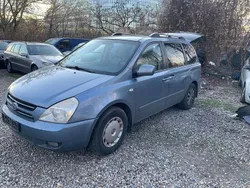 Grau Gebraucht 2009 Kia Carnival LX Van / Kleinbus | 999 €