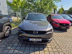 Grau Gebraucht 2023 Mazda MX30 Makoto SUV | 24.990 € (Guter Preis)