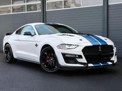 Weiß Gebraucht 2022 Ford Mustang Coupé | 31.950 € (Fairer Preis)