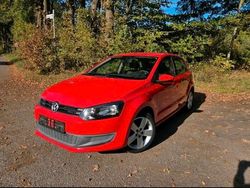 Rot Gebraucht 2010 VW Polo Limousine | 3.999 € (Etwas zu teuer)