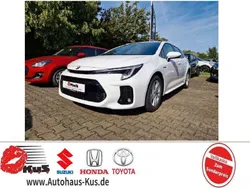 Weiß Neu 2024 Suzuki Swace Comfort+ Limousine | 34.980 €