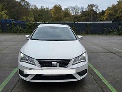 Weiß Gebraucht 2017 Seat Leon ST Style Kombi | 3.950 € (Etwas zu teuer)