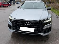 Silber Gebraucht 2021 Audi Q8 SUV | 55.000 € (Fairer Preis)